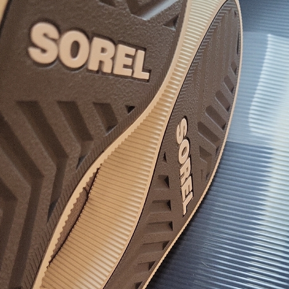 Sorel Women's Light Tan High-Top Sneakers - Picture 4 of 4